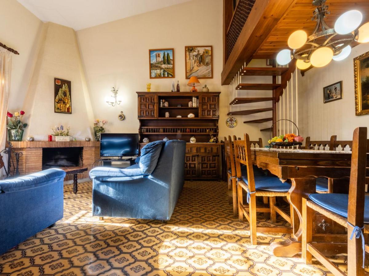 Holiday Home Vilafortuny Villafortuny Exterior foto